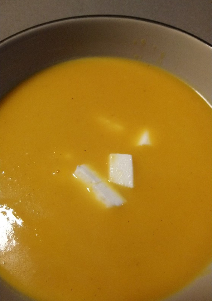 Una foto de Crema de zanahoria y calabaza especiada