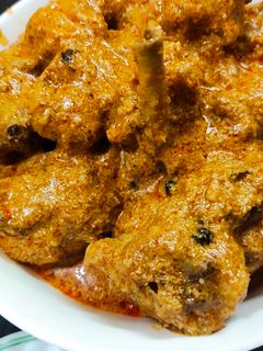 বাদশাহী চিকেন(badshahi chicken recipe in Bengali) রেসিপির প্রধান ছবি