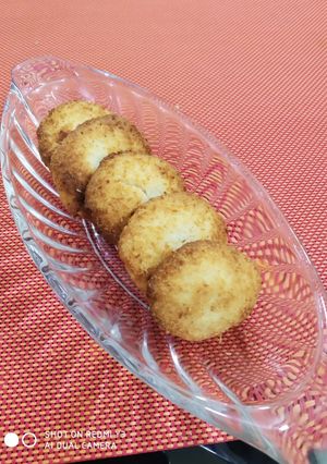 A picture of Butter coconut cookie.