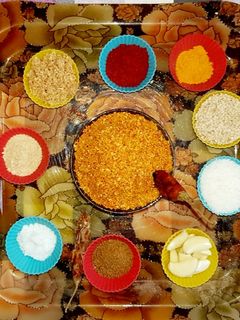 કોરી લસણ ની ચટણી (Dry Garlic Chutney Recipe in Gujarati) રેસીપી મુખ્ય ફોટો