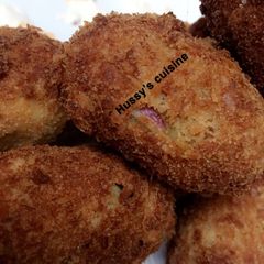 A picture of Sweet potato balls.
