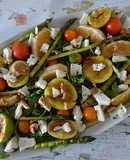 Salada de rúcula com figos e espargos grelhados e queijo de cabra