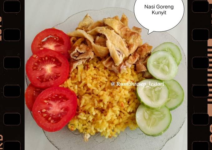 Nasi goreng kunyit