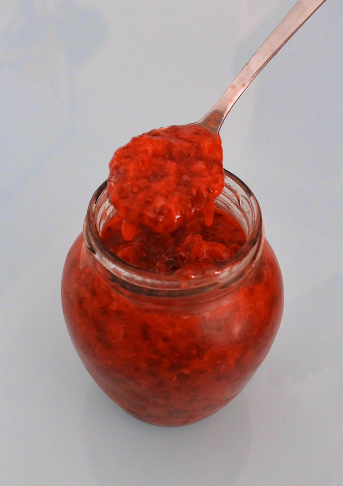 Una foto de Mermelada de fresas sin azúcar 🍓