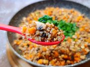 A picture of buckwheat groats