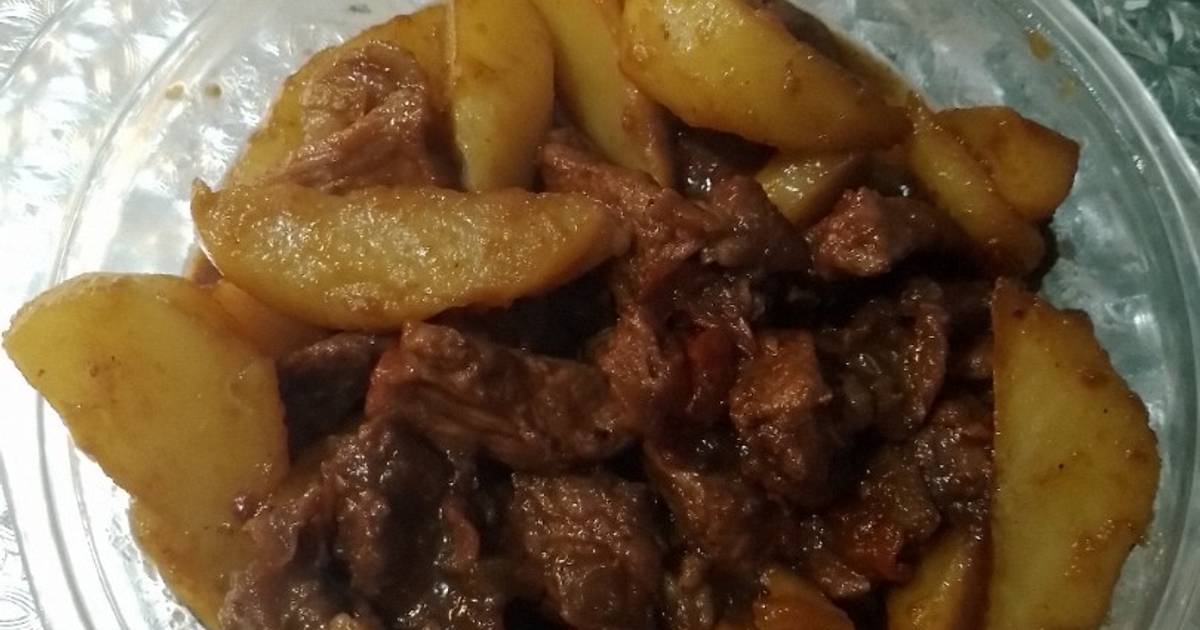 Resep Semur Daging Kentang Mudah dan Praktis Dihidangkan