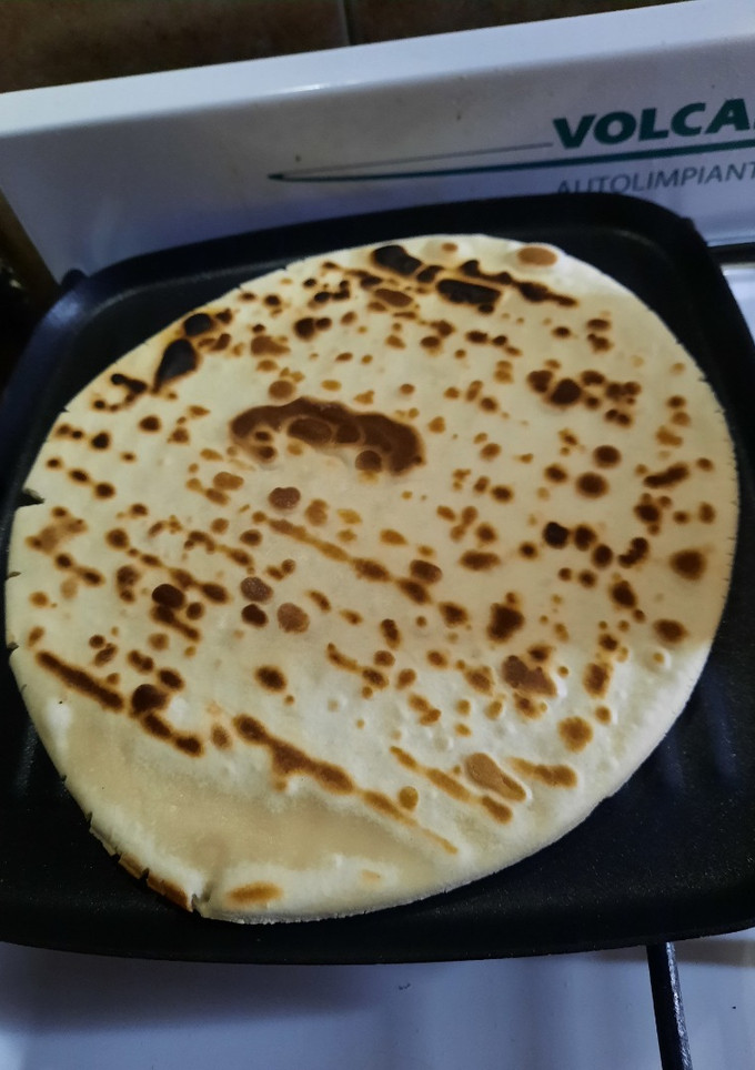 Una foto de Tortilla santiagueña para el mate