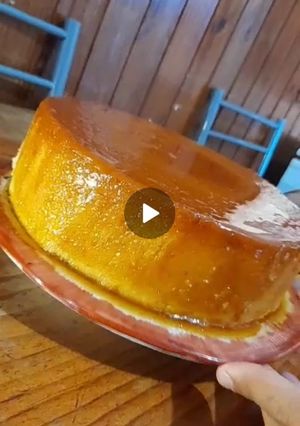 Una foto de Budín de Pan 🍮 súper fácil poco ingredientes. Me salió 7cm de alto 🤯😱🤤