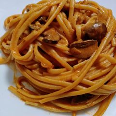 A picture of Mushroom ragu pasta.
