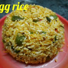 Egg rice recipe | Egg Capsicum masala rice | Muttai sadam recipe A picture of Egg rice recipe | Egg Capsicum masala rice | Muttai sadam recipe.