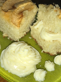 Una foto de Bizcochuelo 1 2 3 4, con manzanas y crema pastelera🍎