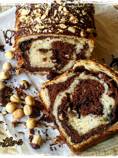 Una foto de Brioche de chocolate y avellanas
