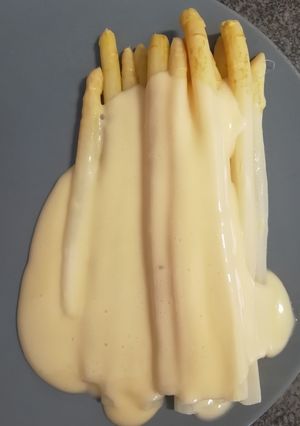 Une photo de Sauce hollandaise très allégée