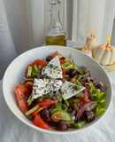 Authentic Greek salad| Χωριάτικη σαλάτα
