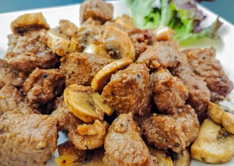 Recipe of Any-night-of-the-week Black Pepper Steak and Mushroom