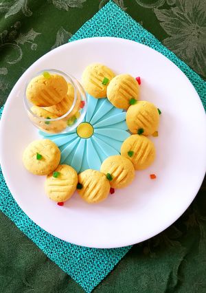 A picture of Mango custard cookies.