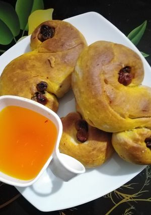 عکسی از دستور نان لوسیه _لوسیا