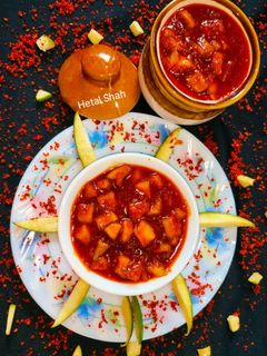 इंस्टेंट आम आचार (instant aam achar recipe in Hindi) रेसिपी मुख्य फोटो