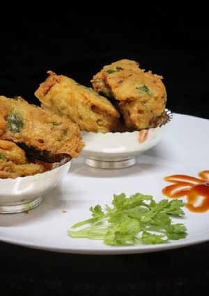 A picture of Crunchy Spinach Cheese Roll.