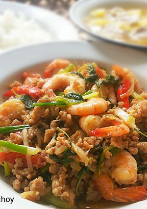 รูปของ ผัดกระเพราหมูสับ+กุ้ง