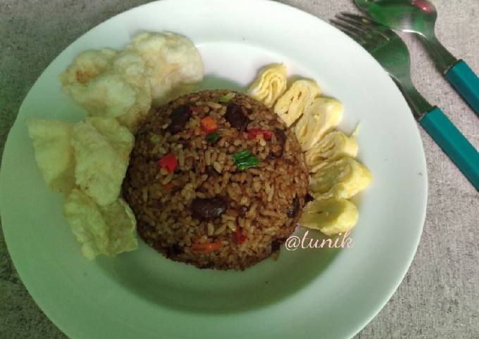 Nasi Goreng Bumbu Rendang