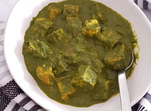 A picture of Tofu in Indian Spinach Curry.