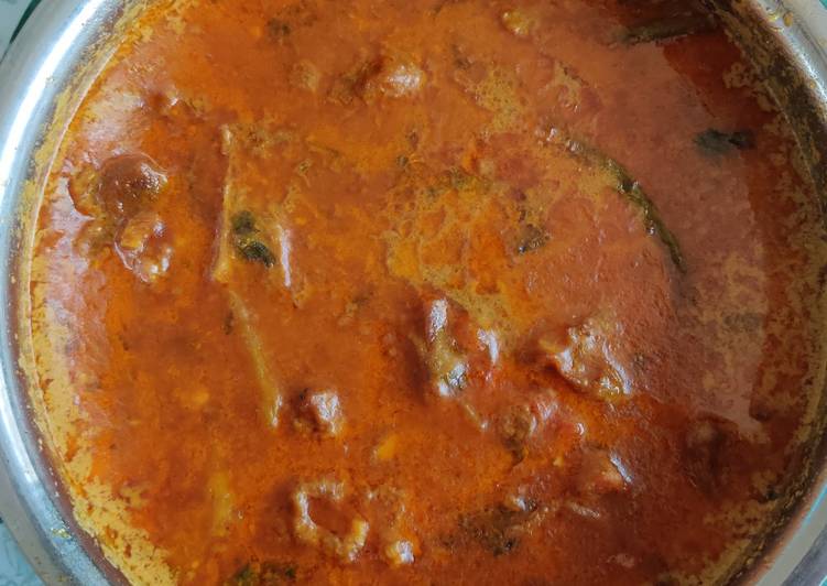 How to Make Any-night-of-the-week Mutton kulambu/gravy