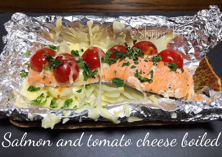 Salmon and tomato cheese boiled