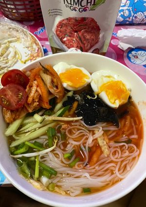 รูปของ เรเมน. 連綿. ก๋วยเตี๋ยวเย็น