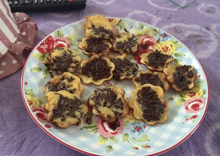  Resep  kue  cubit simple  oleh micha mahardika Cookpad