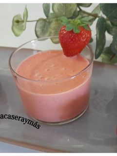 Una foto de Gazpacho de fresas