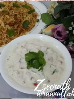 A picture of Tomato Onion Raita.