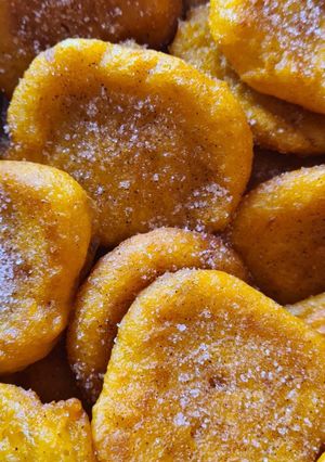 A picture of Pumpkin Fritters.