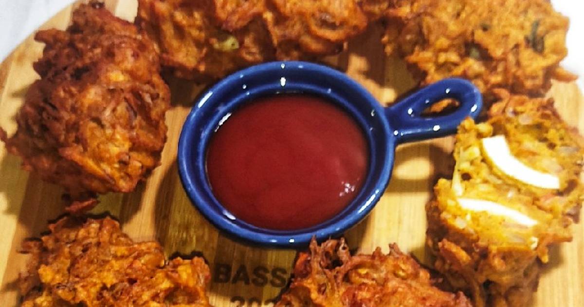 Egg Pakoras Recipe by Bushra Mazhar - Cookpad