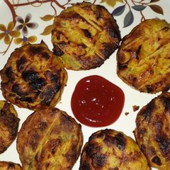 A picture of Vegetable tandoori momos.