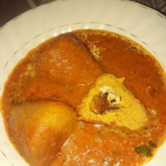 A picture of Gatte ki sabji.
