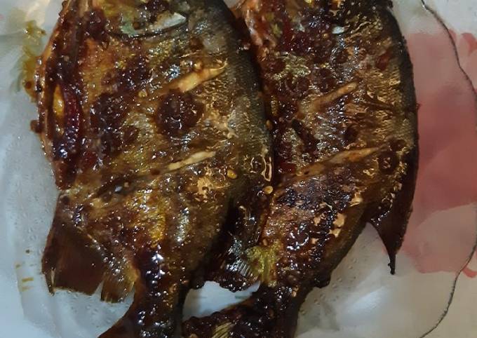 Ikan bawal bakar teflon