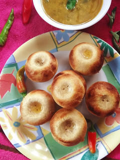 રાજસ્થાની દાલ બાટી(dal baati recipe in gujarati) રેસીપી મુખ્ય ફોટો