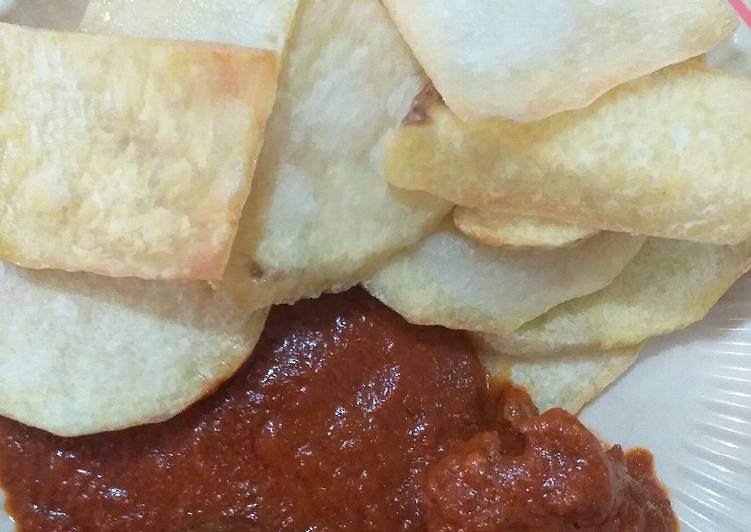 Simple Way to Make Award-winning Fried yam with stew | Satisfyingrecipe.web.app