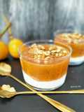 Postre de nísperos con yogur y queso