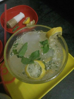 A picture of Lemon mojito mocktail.