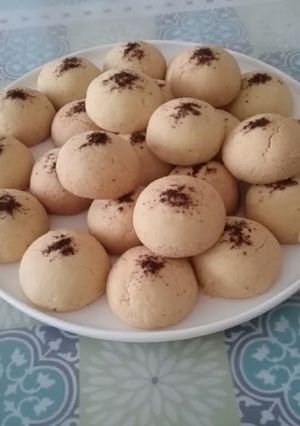 Une photo de Ghribia aux cacahuètes