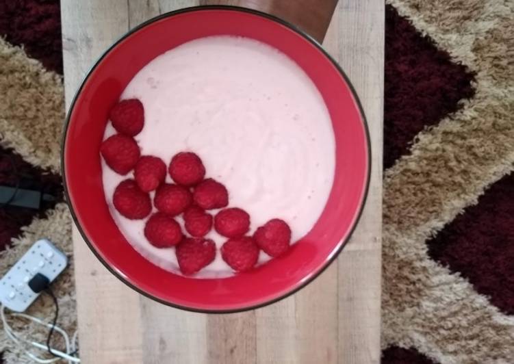 Simple yogurt smoothie #themechallenge