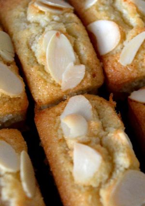 Une photo de Financiers Amandes Noisettes