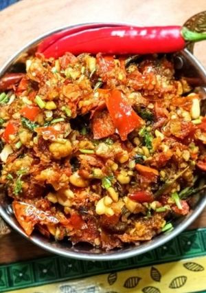 A picture of Red Chilli Chutney/ Pandu Mirapakaya Roti Pachadi.