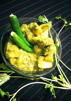 धनिया आलू (Dhaniya aloo recipe in Hindi) रेसिपी मुख्य फोटो