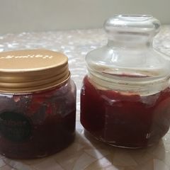 A picture of Beetroot apple jam.