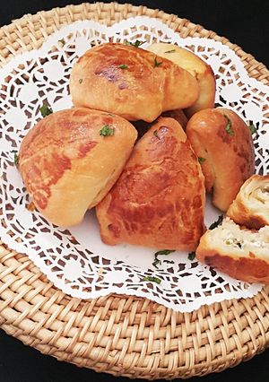 A picture of Turkish Feta Cheese Parcels.