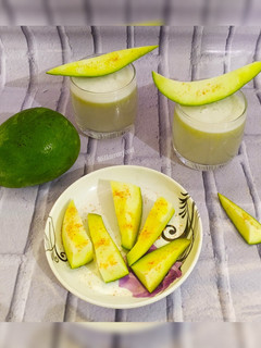 A picture of Aam panna .
