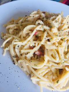 Una foto de Espaguetis a la carbonara